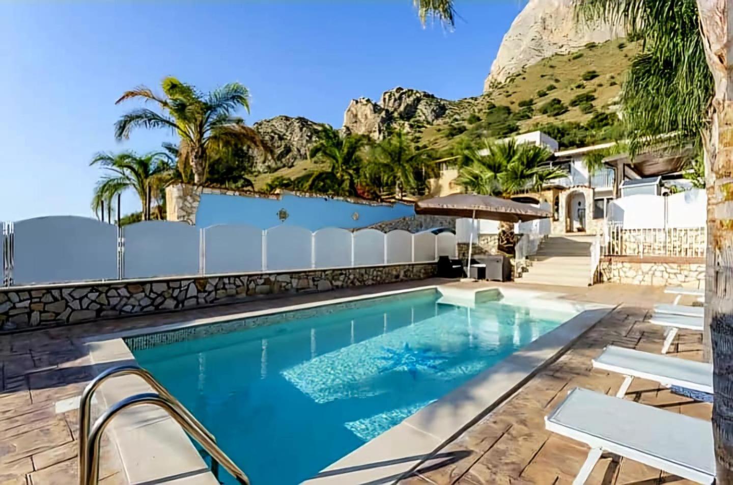 Villa Antonio Cinisi Luaran gambar